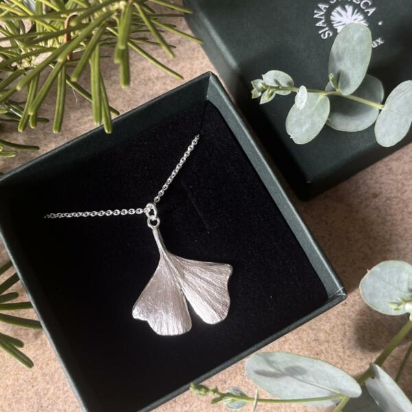 Collier aux empreintes de Ginkgo - Taille S