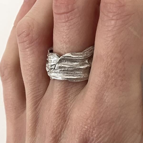 Bague Écorce La Voluptée - Argent massif recyclé, empreinte végétale