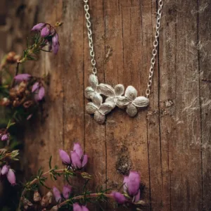 Collier Bouquet d'hortensia
